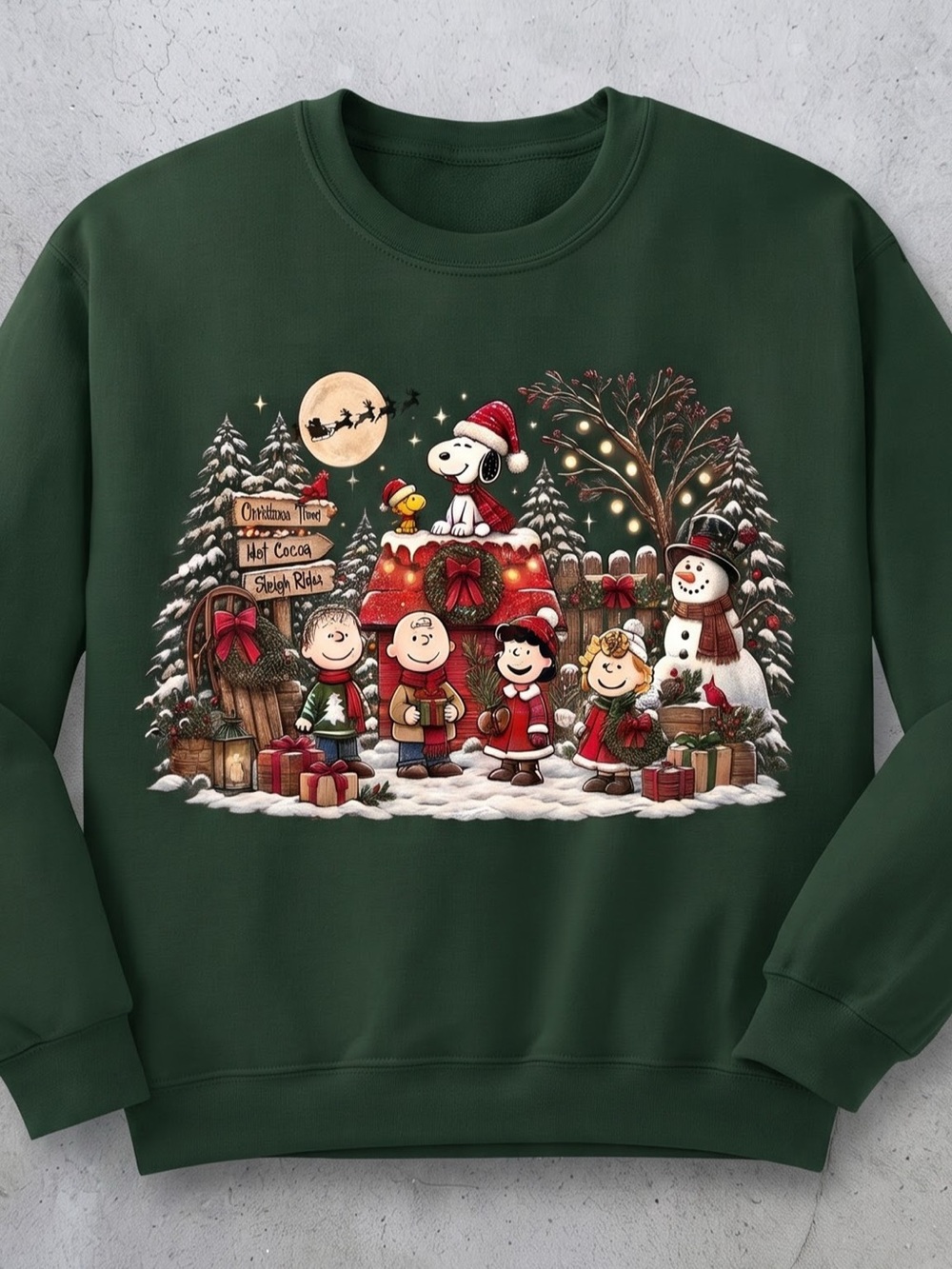 Peanuts Charlie Brown Family Christmas
Caroling Cute Sweatshirt